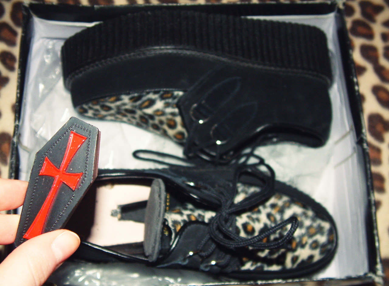 demonia leopard creepers