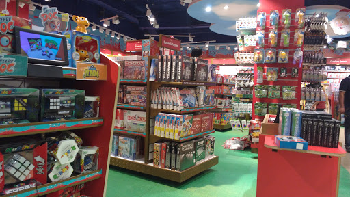 Hamleys, Shop No 5953, LuLu Mall, Salem-Ernakulam Highway, Near Edappally Masjid, Nethaji Nagar, Edappally, Ernakulam, Kerala 682024, India, Toy_Shop, state KL