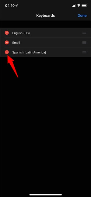 Premi su meno per rimuovere una tastiera su iPhone che non stai più utilizzando