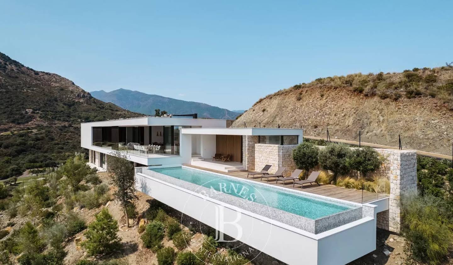 Villa with terrace Marbella