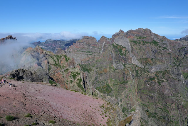 PICO AREEIRO Y PICO RUIVO: UN PASEO POR LAS NUBES - MADEIRA: JARDÍN BOTÁNICO CON VISTAS AL MAR (3)