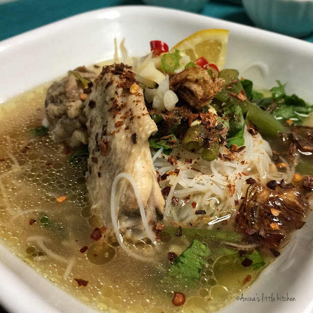 Aniza little kitchen: BIHUN SUP SIAM