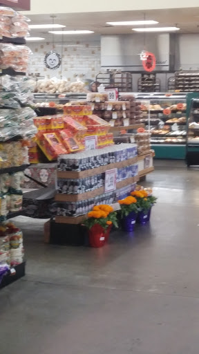 Grocery Store «Superior Grocers», reviews and photos, 151 W Base Line Rd, Rialto, CA 92376, USA