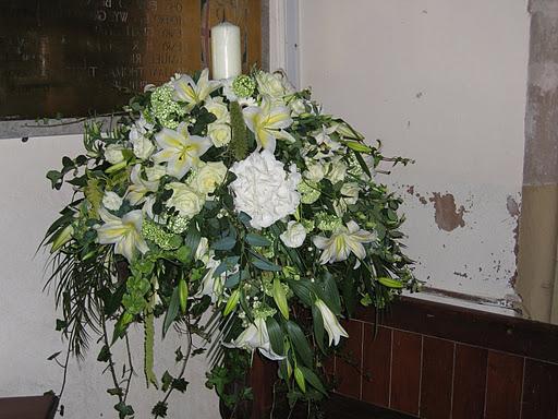 Arch decorated with garland of