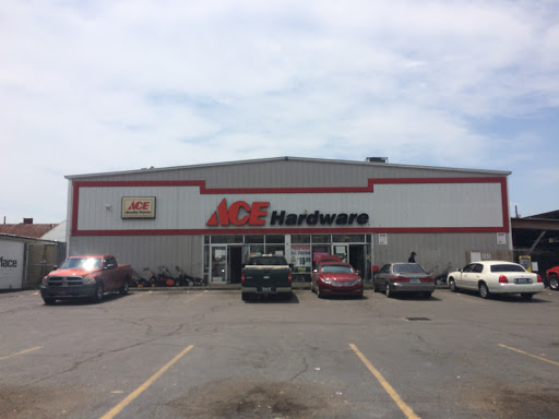 Hardware Store «Ace Hardware», reviews and photos, 2610 W Market St, Louisville, KY 40212, USA