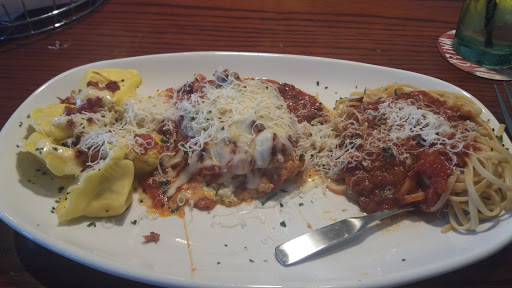 Italian Restaurant «Olive Garden», reviews and photos, 1380 Boston Rd, Springfield, MA 01119, USA