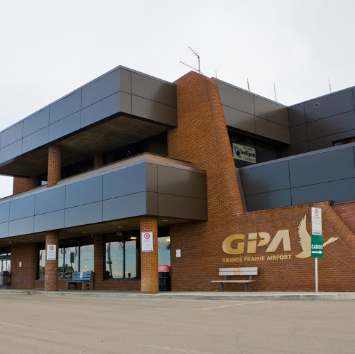 Grande Prairie Airport (CYQU) logo