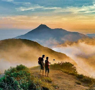 Gunung andong magelang