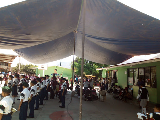 la escuela primaria Leona Vicario, Cruz del Poniente, Sta Cruz Amilpas, 71226 Oaxaca, Oax., México, Escuela primaria | OAX