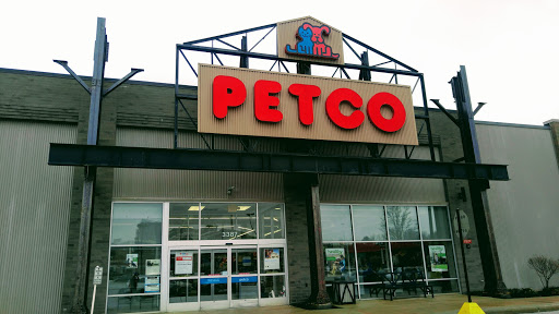 Pet Supply Store «Petco Animal Supplies», reviews and photos, 3387 Steelyard Dr, Cleveland, OH 44109, USA