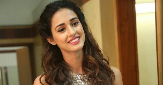 Disha Patani Hot Navel Showing Bollywood New Star