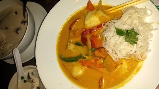 Thai Restaurant «Chaba Thai Cuisine», reviews and photos, 700 US-1, Scarborough, ME 04074, USA