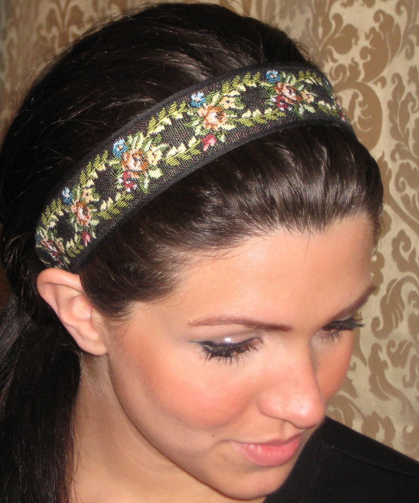 of these headbands. i love