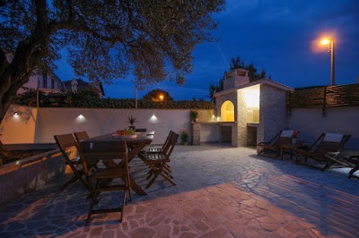 real-estate-agency