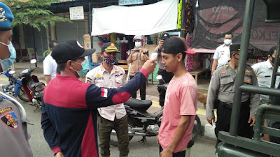 Kasi Pendataan dan Monitoring Pol PP Kabupaten Jembrana Laksanakan Giat Ops Yustisi Prokes Bersama Satgas Aman Nusa