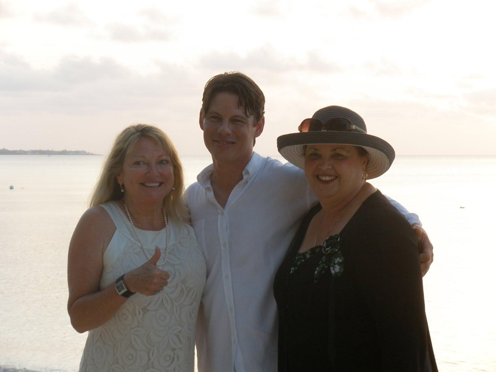 Louisiana Couple Marry in Romantic Sunset Grand Cayman Wedding