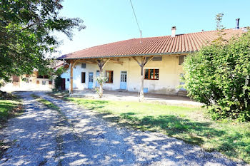 maison à Saint-Trivier-de-Courtes (01)