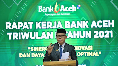 Gubernur : Dalam Pelayanan Bank Aceh Harus Terus Berinovasi 