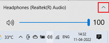 Ahora, haga clic en el ícono de la flecha para expandir la lista de dispositivos de audio conectados a la computadora