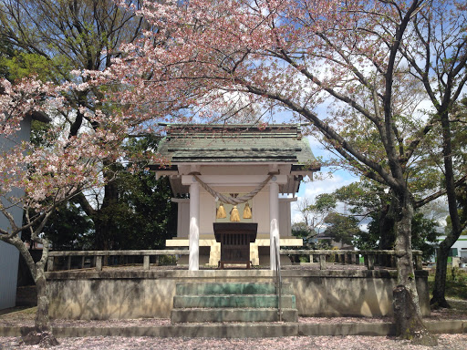 六所神社 本殿