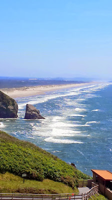 The Sea Lion Caves, the World's Largest Sea Cave located 11 miles north of Florence, Oregon