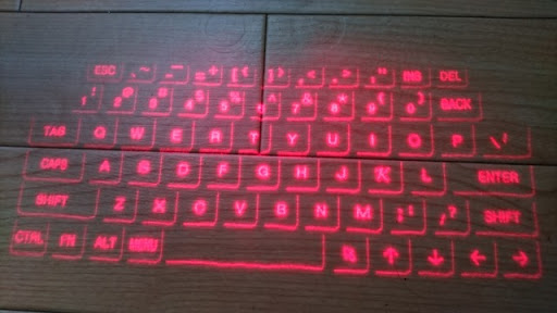 DSC 2415 thumb%25255B2%25255D - 【ガジェット】ワイヤレスレーザーキーボード「Bluetooth Laser Projection Virtual Keyboard with LCD」レビュー！レーザーでどこでもキーボード＆マウスを再現【Windows/Mac/Android/iPhone対応】