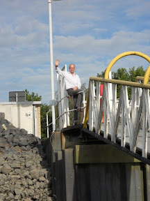 Afscheid van Philip aan pondje over de Schelde