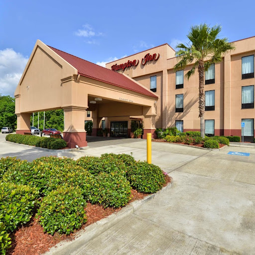 Hampton Inn Laplace logo