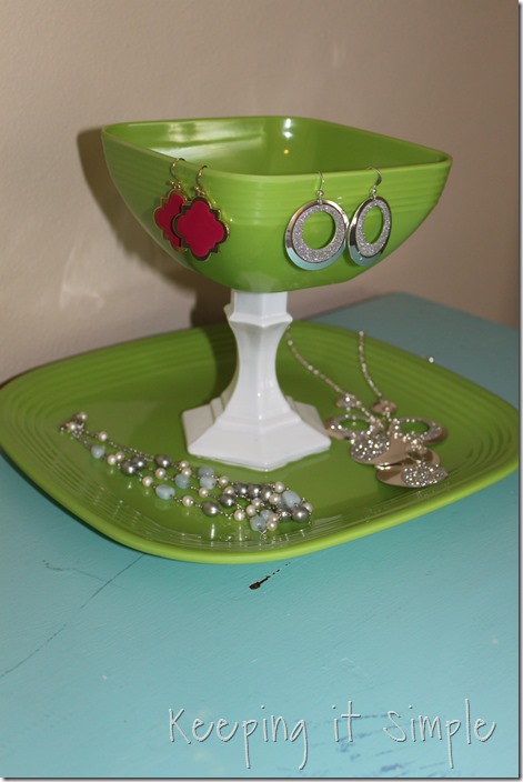 easy-DIY-Jewelry-Stand (13)