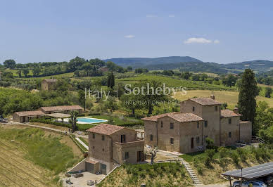 Farmhouse with garden and pool 5