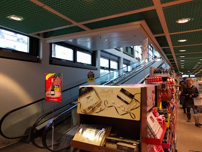 Photos of Coop Supermarkt Z&uuml;rich Wollishofen