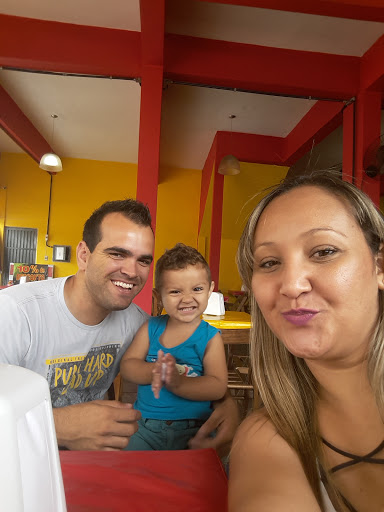 Neri Lanches, Av. Dr. Armando Pannunzio, 1077 - Vera Cruz, Sorocaba - SP, 18050-000, Brasil, Restaurante_de_comida_rápida, estado São Paulo