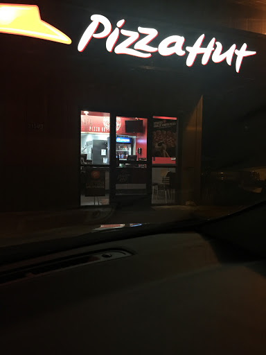 Pizza Restaurant «Pizza Hut», reviews and photos, 3150A Jefferson St, Napa, CA 94558, USA