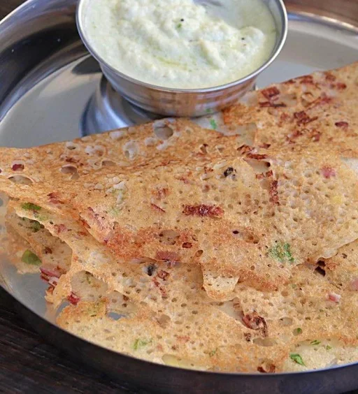 Mysore Rava Plain Dosai + Sambar, Chutney, Coconut Chutney & Gunpowder