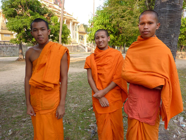 Blog de voyage-en-famille : Voyages en famille, Phnom Penh - Kampong Chhnang