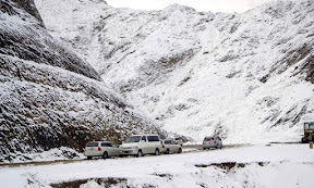 The snowfall season of Balochistan covers all four mountains surrounding Quetta in a carpet of white. Other cities of the province, including Chaman and Ziarat, are also engulfed in the snow with cold gusts of wind blowing throughout the day.