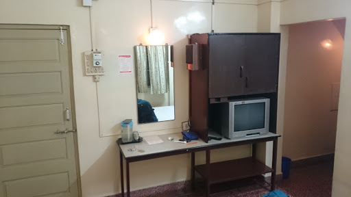 Hotel Sahyadri, Shahupuri, Opposite ST stand., Kolhapur, Maharashtra 416001, India, Lodge, state MH