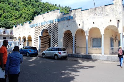 Photos of S.n.p.s.f. Service Des Postes Et Services Financiers "Agence De Habomo"
