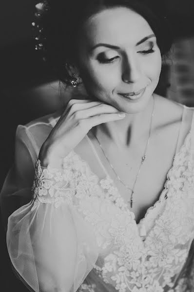 Fotógrafo de bodas Marina Strelkova (strelkina). Foto del 12 de abril 2017