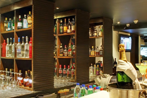 Mesa Lounge Bar & Deli, Svenska Design Hotel, 56-D, Wipro Avenue, Opp. Wipro Gate no. 5, Electronics City Phase 1, Electronics City, Bengaluru, Karnataka 560100, India, Bistro, state KA