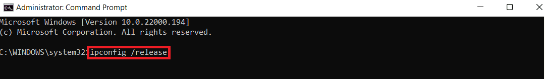 Símbolo del sistema ejecutando ipconfig /release.