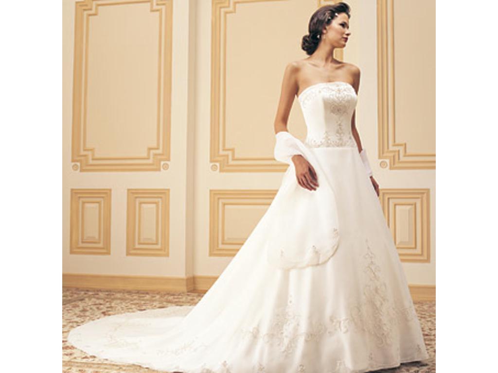 6   Used Wedding Dresses