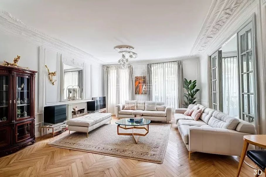 Vente appartement 7 pièces 184.42 m² à Paris 16ème (75016), 1 800 000 €