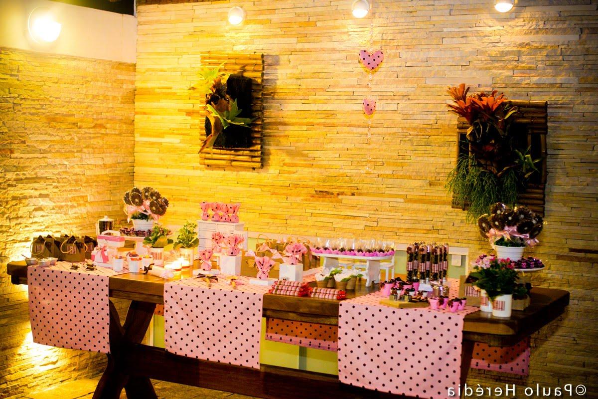 Mini dessert tables are