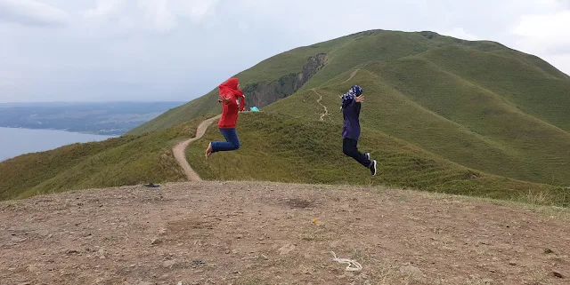 BUKIT HUBLONG