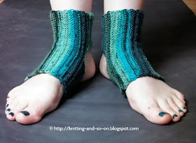 Free Knitting Pattern - Sideways Yoga Socks