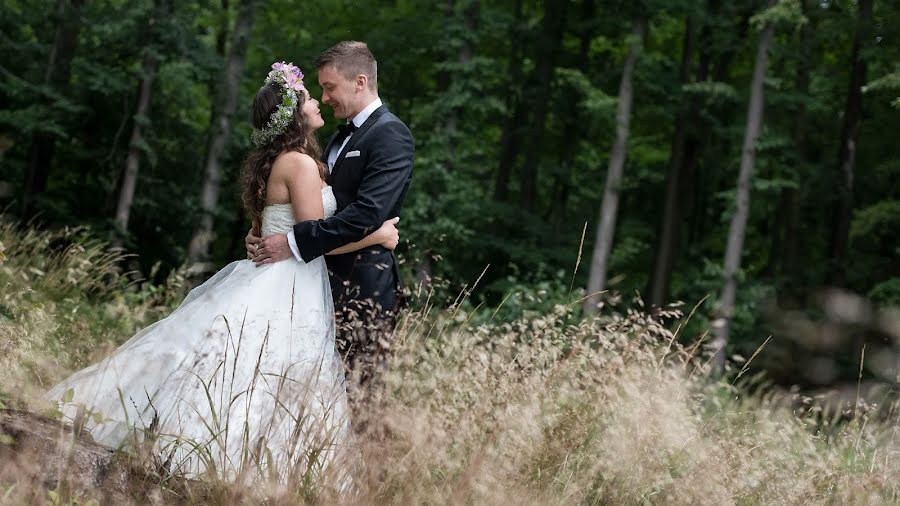 Fotografo di matrimoni Aleksander Jończyk (ajonczyk). Foto del 25 febbraio 2020