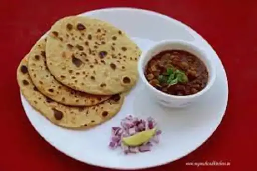 Chana Masala[300ml]+6 Tawa Butter Roti