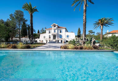 Seaside house with pool and terrace 1