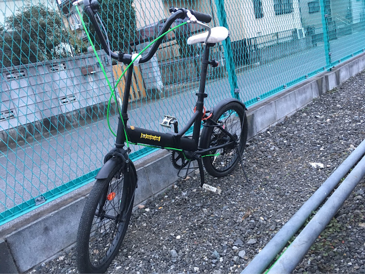 ゲイリー ビアッジ少尉さんが投稿した盗難被害・チャリ・返してください・駐車場ほとんど1番奥なのに誰や・最悪に関するカスタム事例の投稿画像1枚目